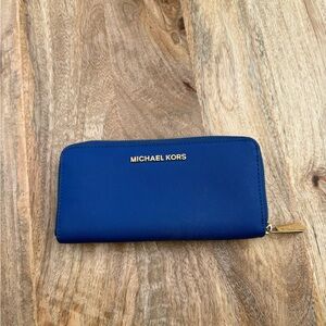 Michael Kors wallet